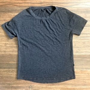 Black Lululemom t-shirt size 6